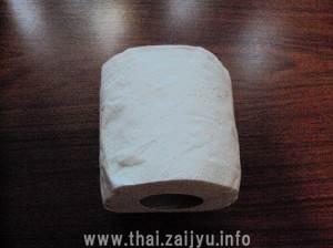 ティッシュ ティッシュ